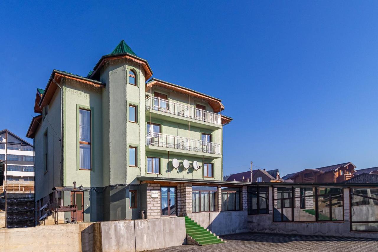 Zeleniy Bir Hotel Boekovel Buitenkant foto